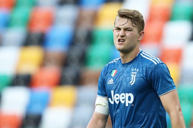 库里16分布朗尼5中1 勇士大胜湖人季前赛5连胜