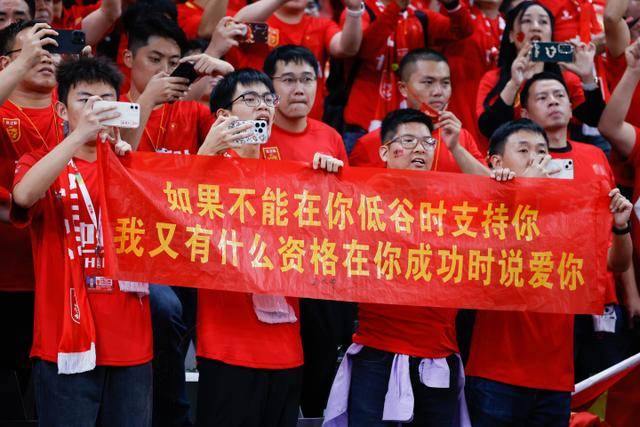 足球报：2025中超外援初印象 高性价比趋势更突出