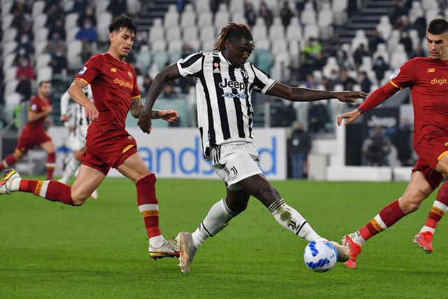 2026十堰马拉松鸣枪开跑 上万跑者领略“山水车城”